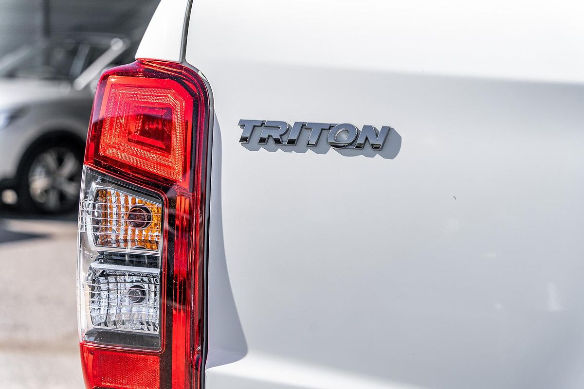 2018 Mitsubishi Triton GLX MR 4X4