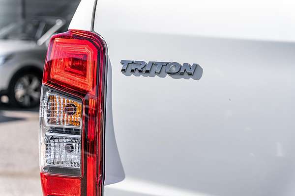 2018 Mitsubishi Triton GLX MR 4X4