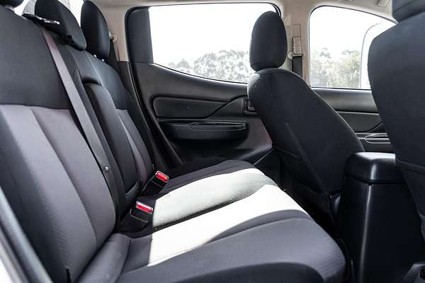 2018 Mitsubishi Triton GLX MR 4X4