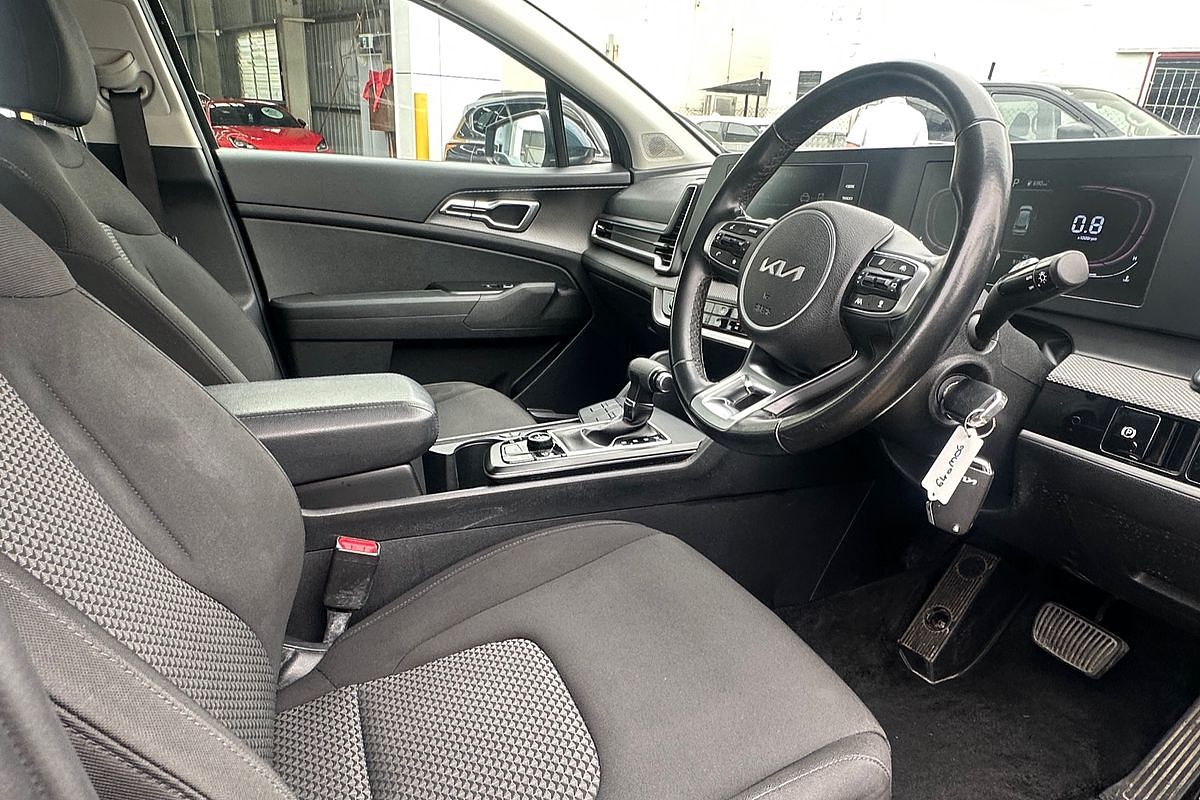 2022 Kia Sportage S NQ5