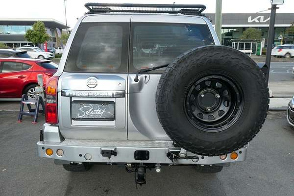 2012 Nissan Patrol ST GU 8