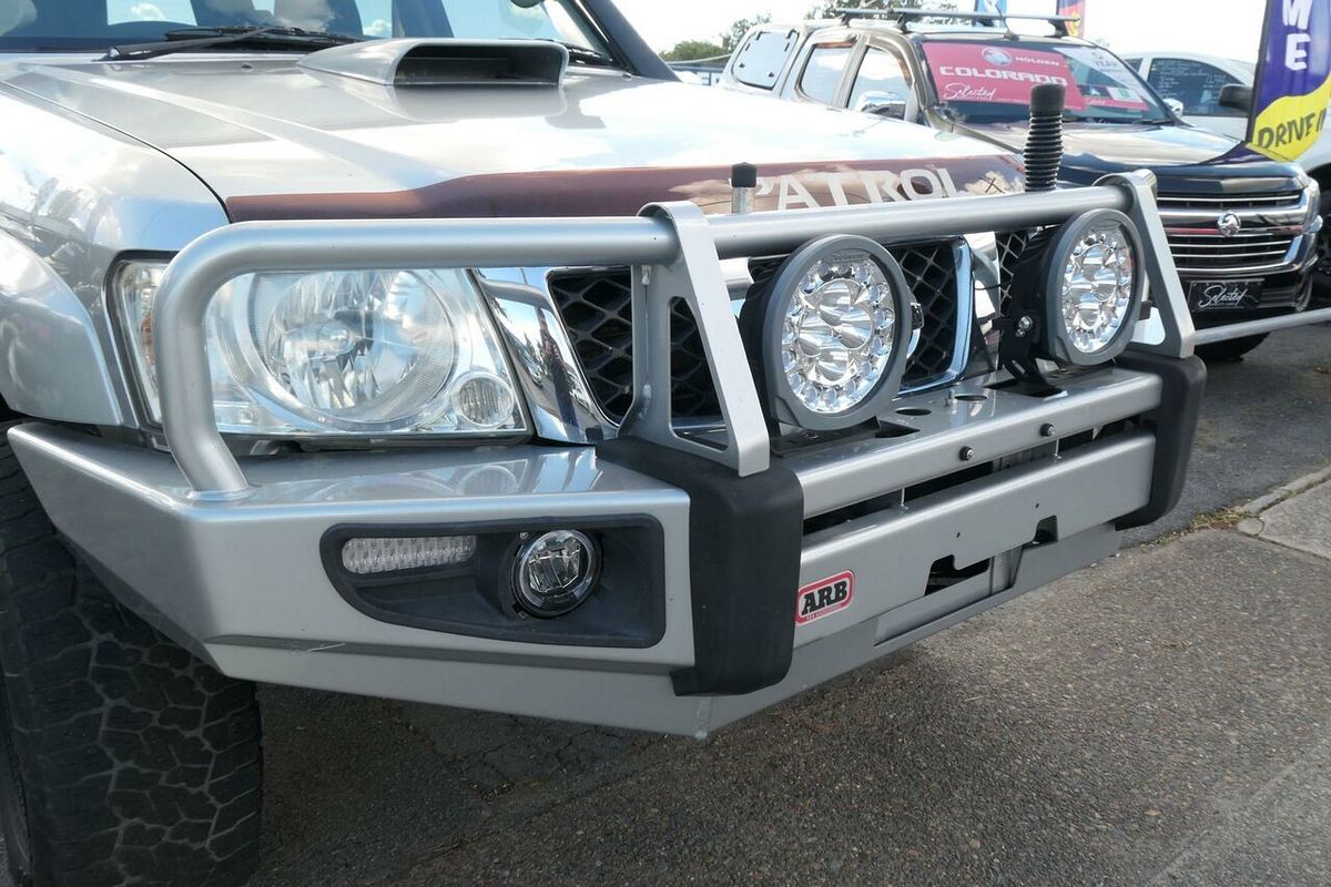 2012 Nissan Patrol ST GU 8