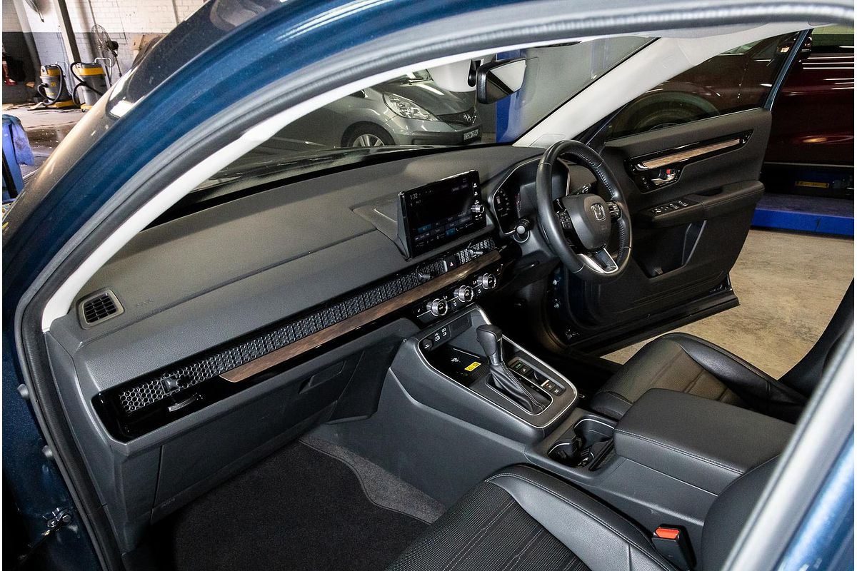 2023 Honda CR-V VTi LX RS