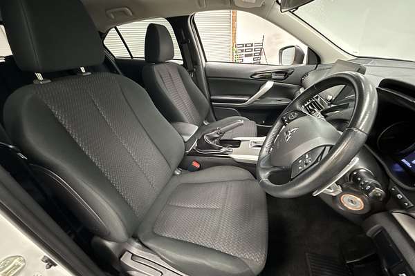 2022 Mitsubishi Eclipse Cross ES YB