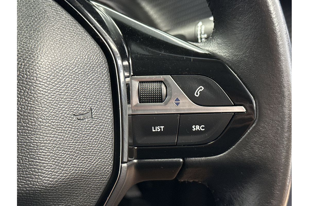 2021 Peugeot 2008 Allure P24