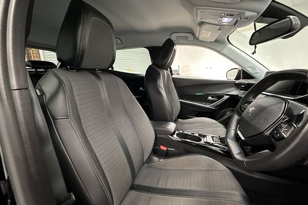 2021 Peugeot 2008 Allure P24
