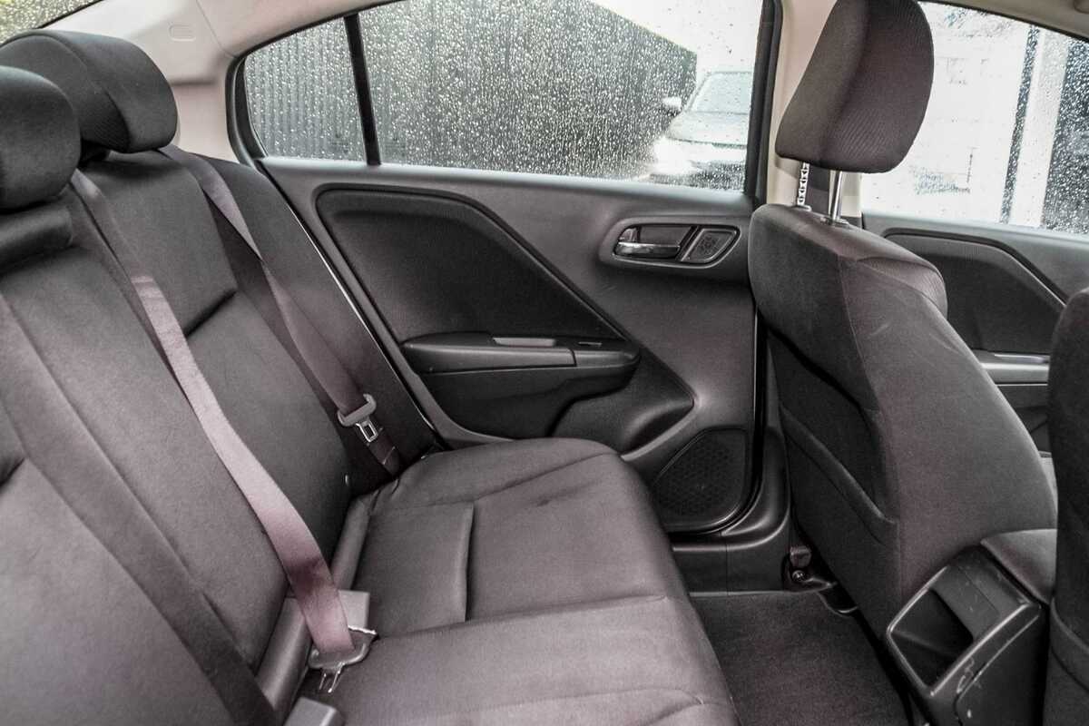 2015 Honda City VTi GM
