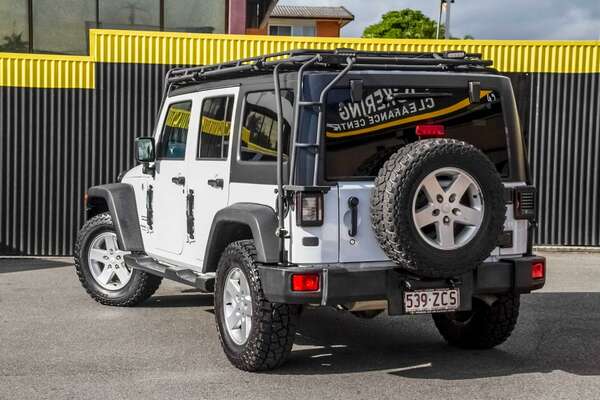 2016 Jeep Wrangler Unlimited Sport JK