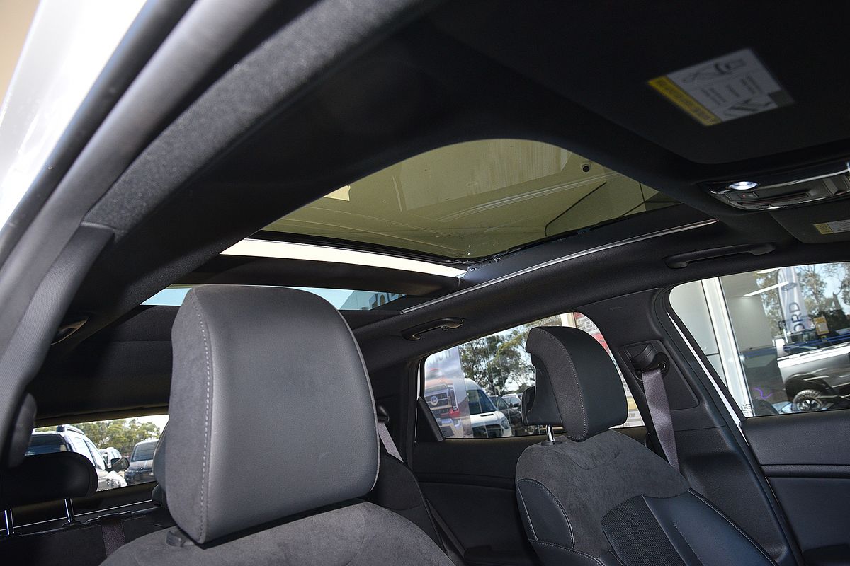 2022 Kia Sportage GT-Line NQ5