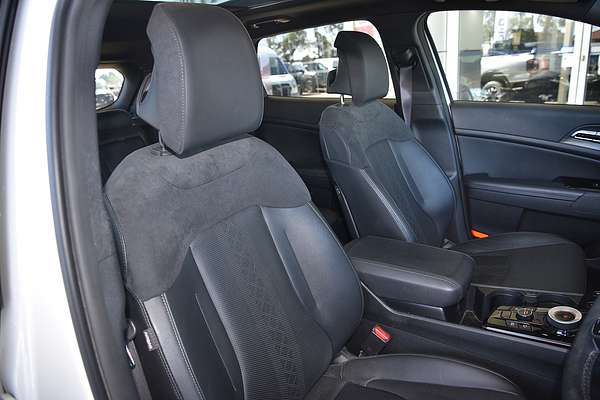 2022 Kia Sportage GT-Line NQ5