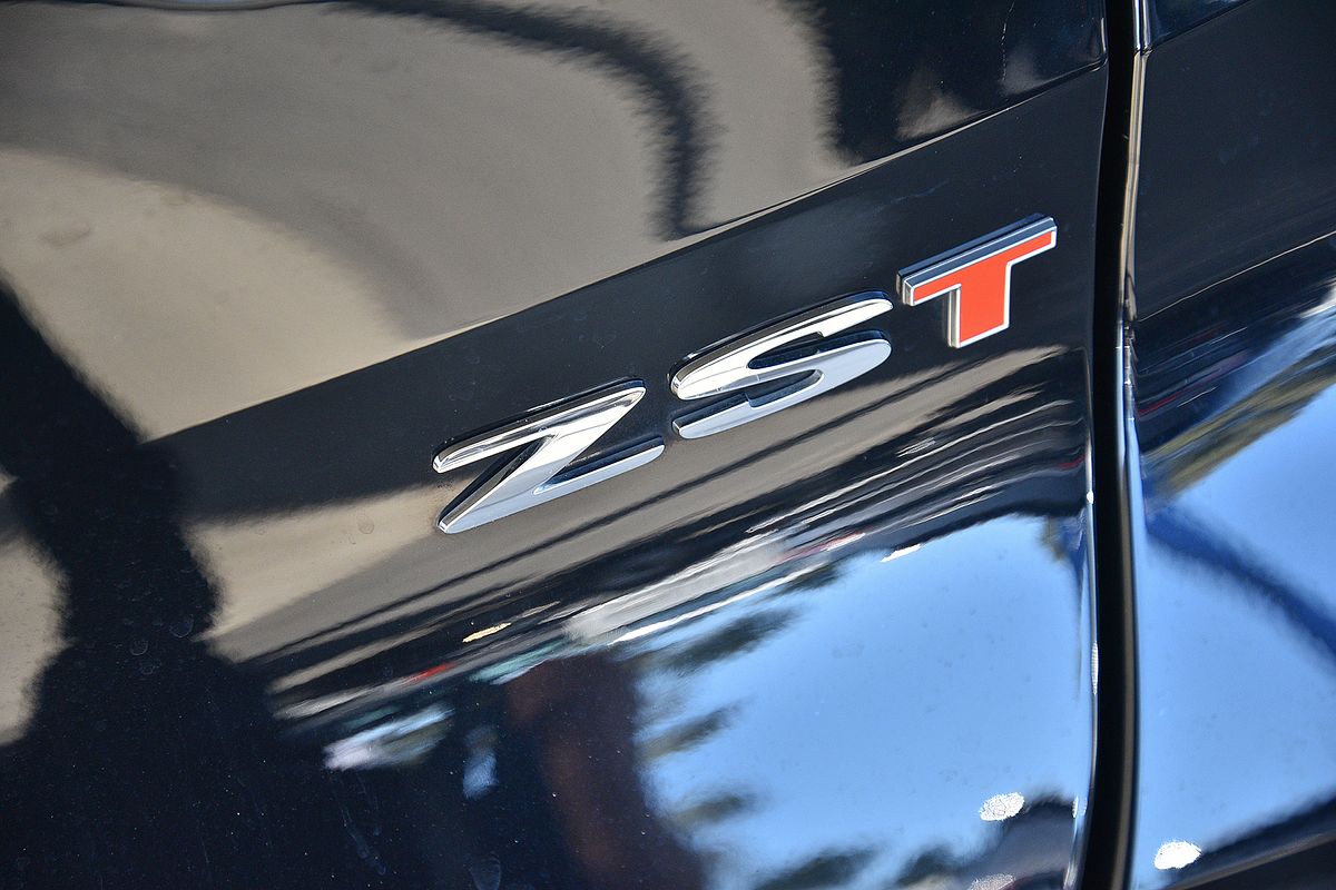 2022 MG ZST Excite
