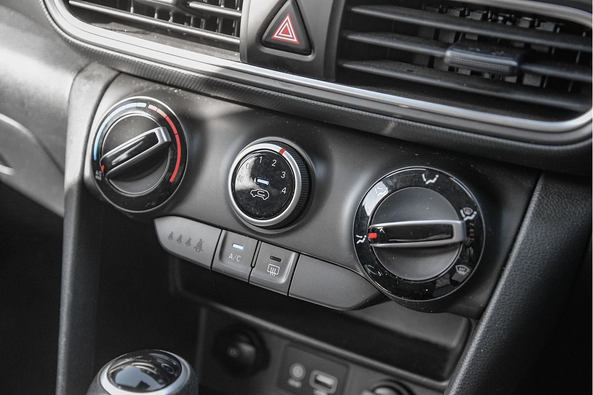 2020 Hyundai Kona Go OS.3