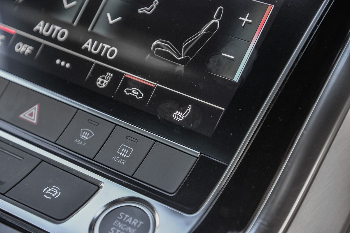 2021 Audi Q7 50 TDI S line 4M
