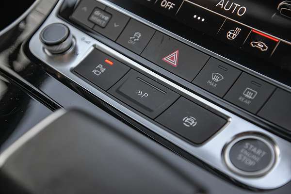 2021 Audi Q7 50 TDI S line 4M