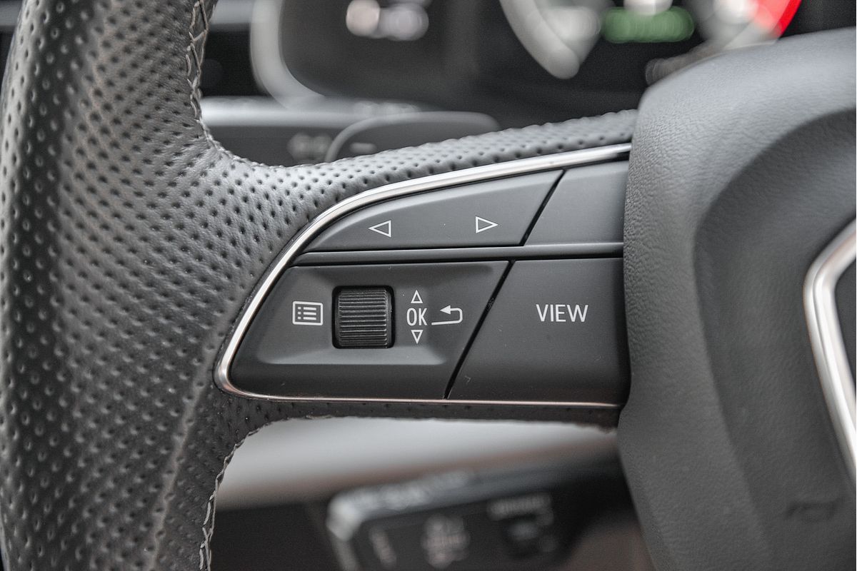 2021 Audi Q7 50 TDI S line 4M