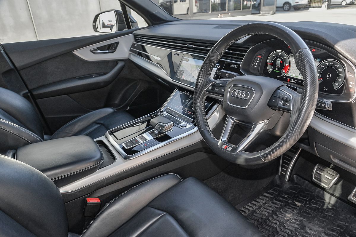 2021 Audi Q7 50 TDI S line 4M