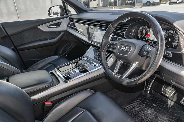 2021 Audi Q7 50 TDI S line 4M