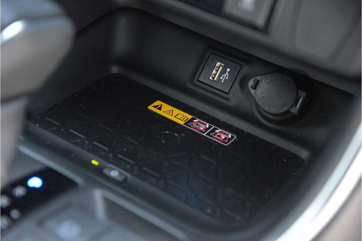 2023 Toyota RAV4 XSE AXAH54R