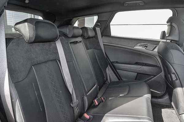 2022 Kia Sportage GT-Line NQ5