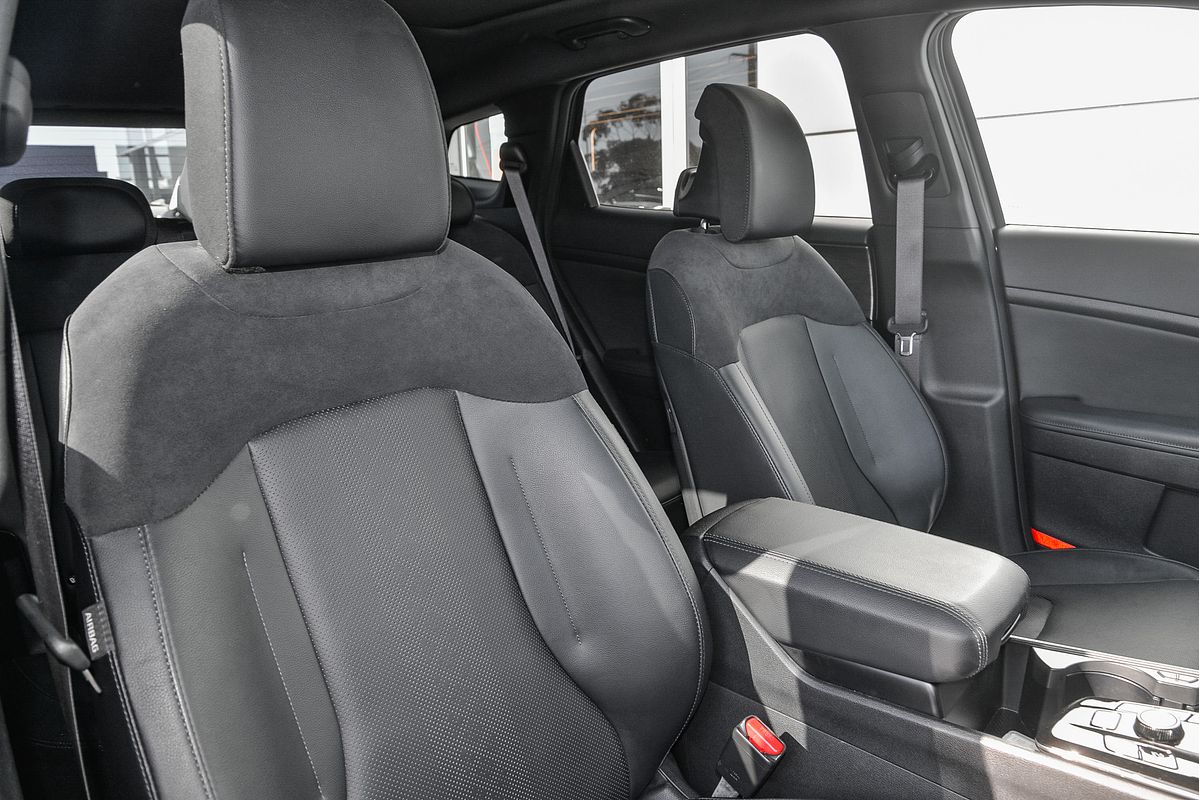 2022 Kia Sportage GT-Line NQ5