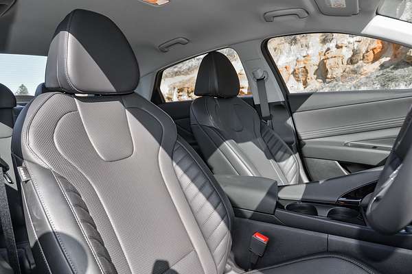 2024 Hyundai i30 Elite CN7.V2