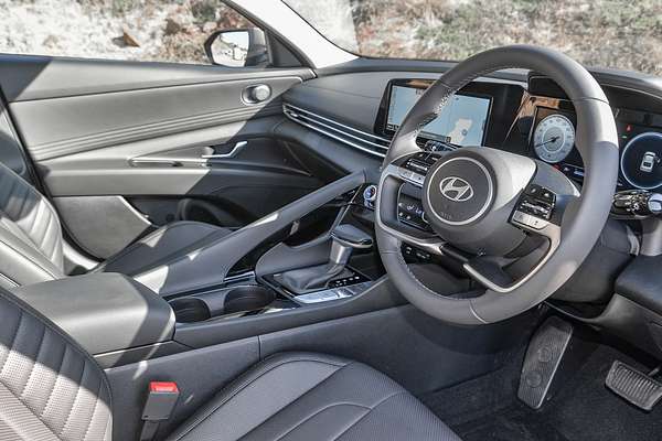 2024 Hyundai i30 Elite CN7.V2