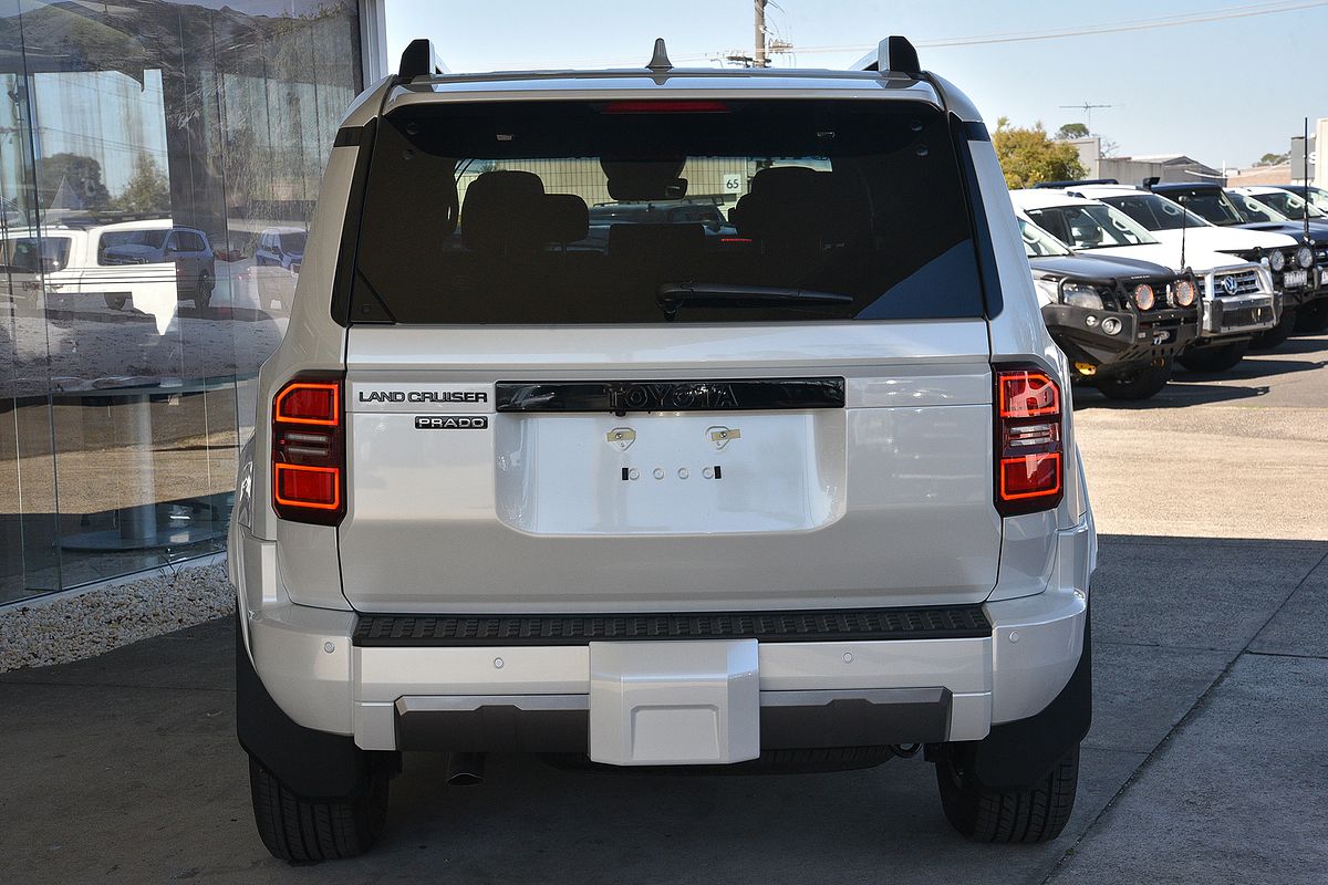 2025 Toyota Landcruiser Prado VX GDJ251R