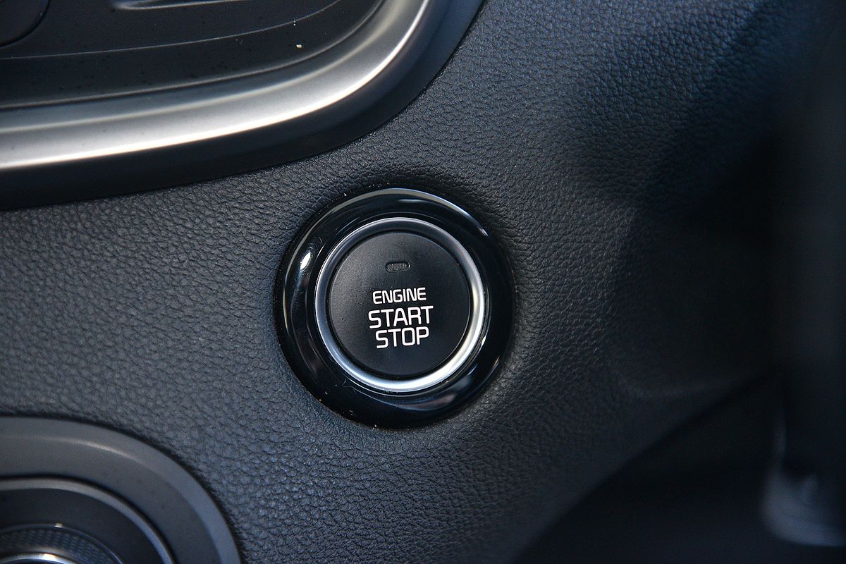 2016 Kia Sorento SLi UM