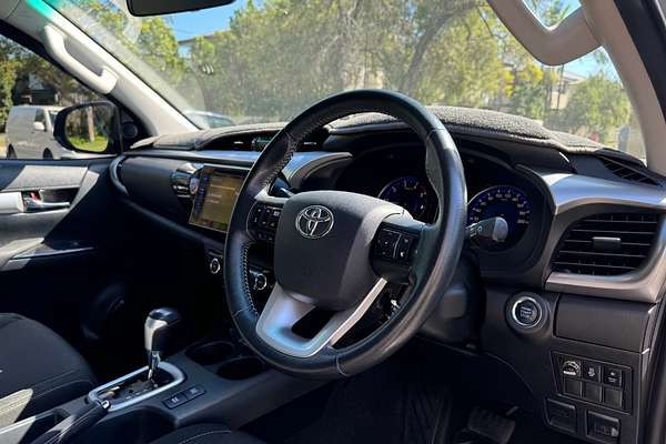 2017 Toyota Hilux SR5 GUN126R 4X4
