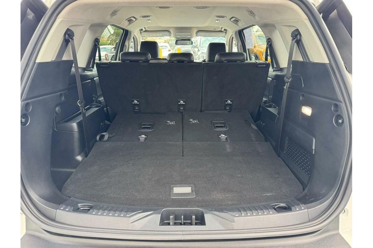 2024 Ford Everest Sport