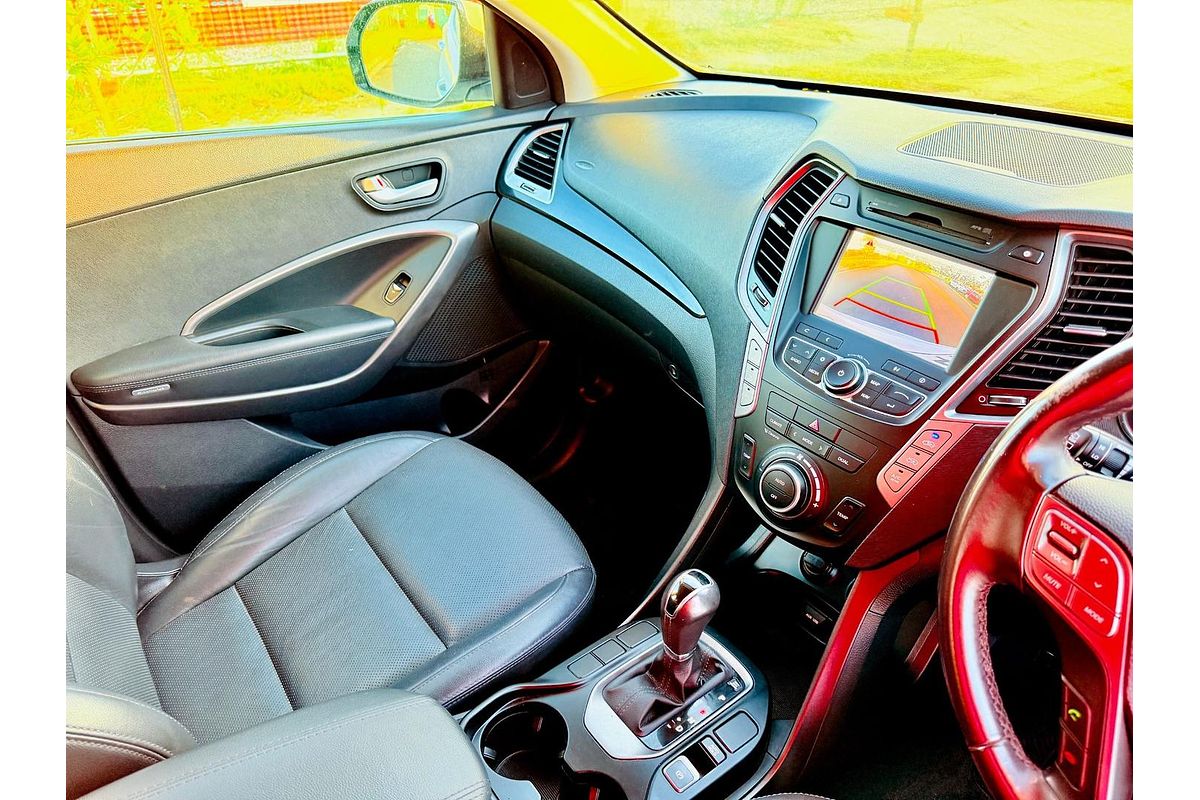 2015 Hyundai Santa Fe Elite DM3 Series II