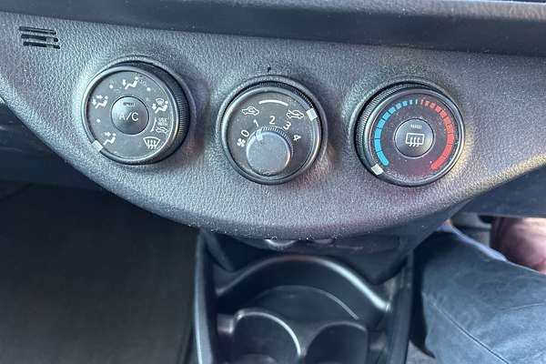 2017 Toyota Yaris SX NCP131R