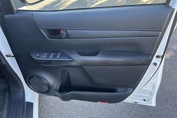 2017 Toyota Hilux Workmate TGN121R Rear Wheel Drive