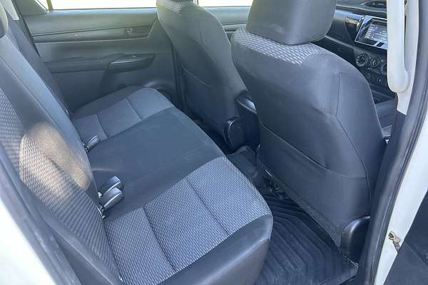 2017 Toyota Hilux Workmate TGN121R Rear Wheel Drive