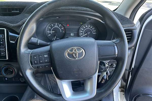 2017 Toyota Hilux Workmate TGN121R Rear Wheel Drive