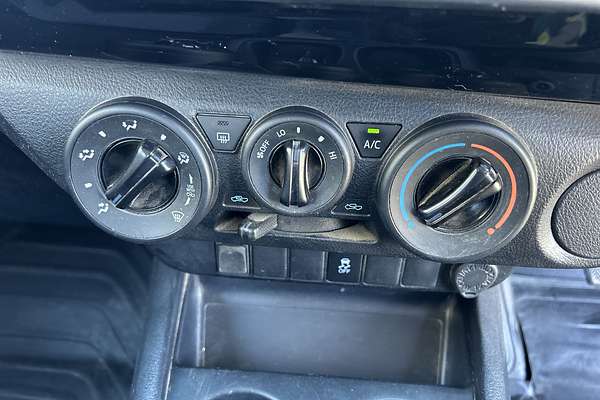 2017 Toyota Hilux Workmate TGN121R Rear Wheel Drive