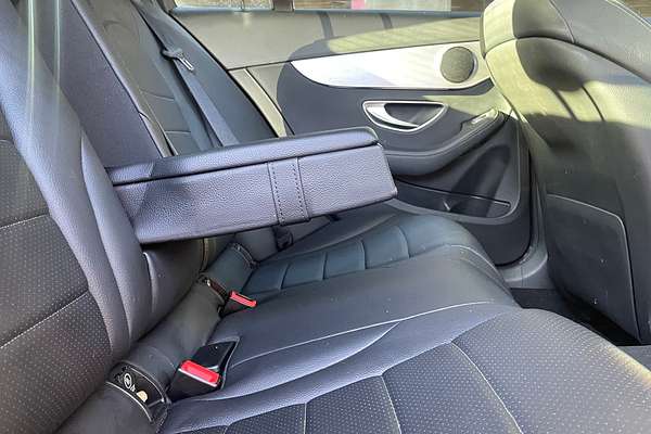 2019 Mercedes-Benz C-Class C200 W205