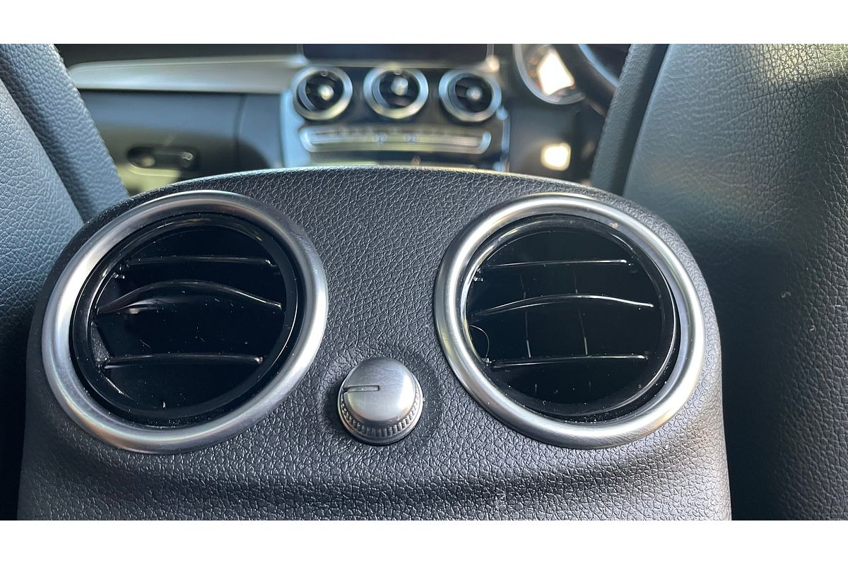 2019 Mercedes-Benz C-Class C200 W205