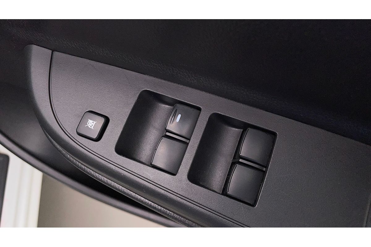 2020 Mitsubishi Triton GLX ADAS MR Rear Wheel Drive