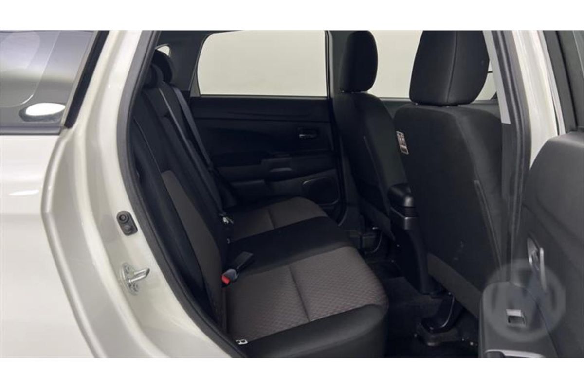 2019 Mitsubishi ASX ES XC