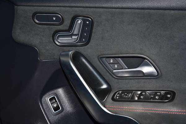2021 Mercedes-Benz A-Class A180 V177