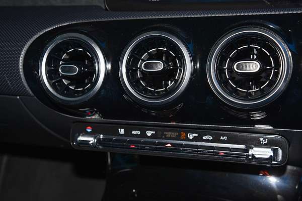 2021 Mercedes-Benz A-Class A180 V177