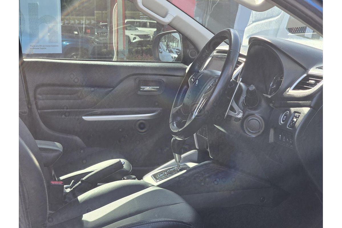 2020 Mitsubishi Triton GLS MR 4X4
