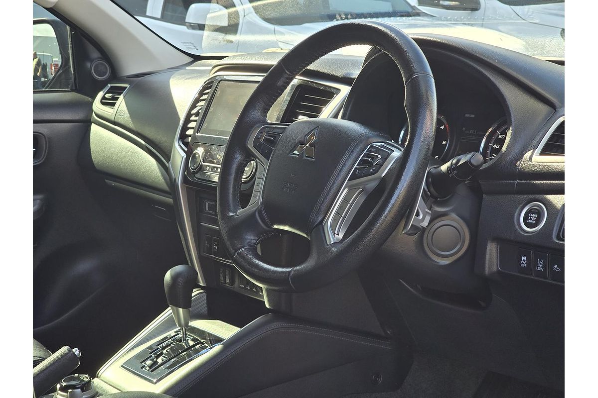 2020 Mitsubishi Triton GLS MR 4X4