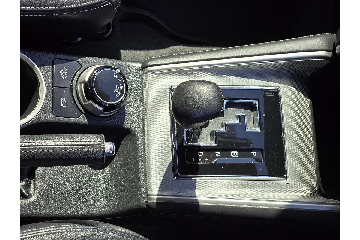 2020 Mitsubishi Triton GLS MR 4X4