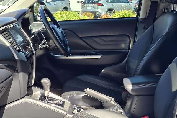 2020 Mitsubishi Triton GLS MR 4X4