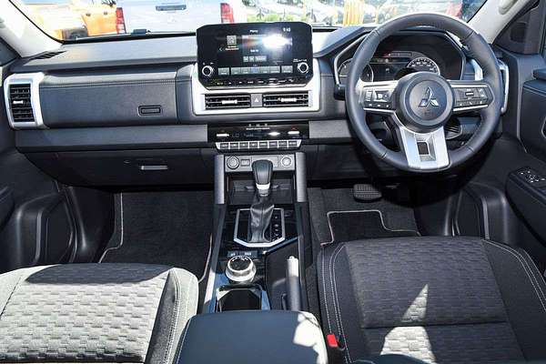 2024 Mitsubishi Triton GLS MV 4X4