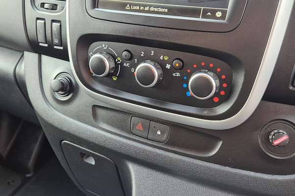 2021 Renault Trafic Premium 103kW X82 SWB