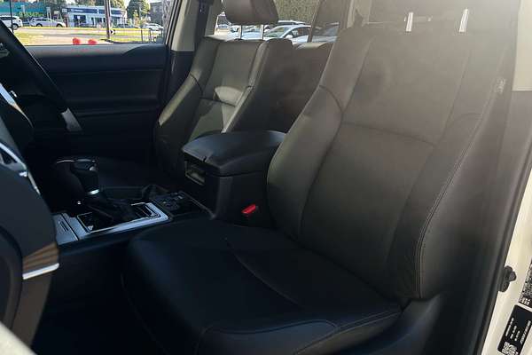 2023 Toyota Landcruiser Prado VX GDJ150R