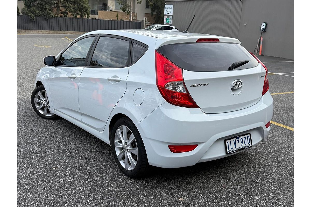 2017 Hyundai Accent Sport RB6